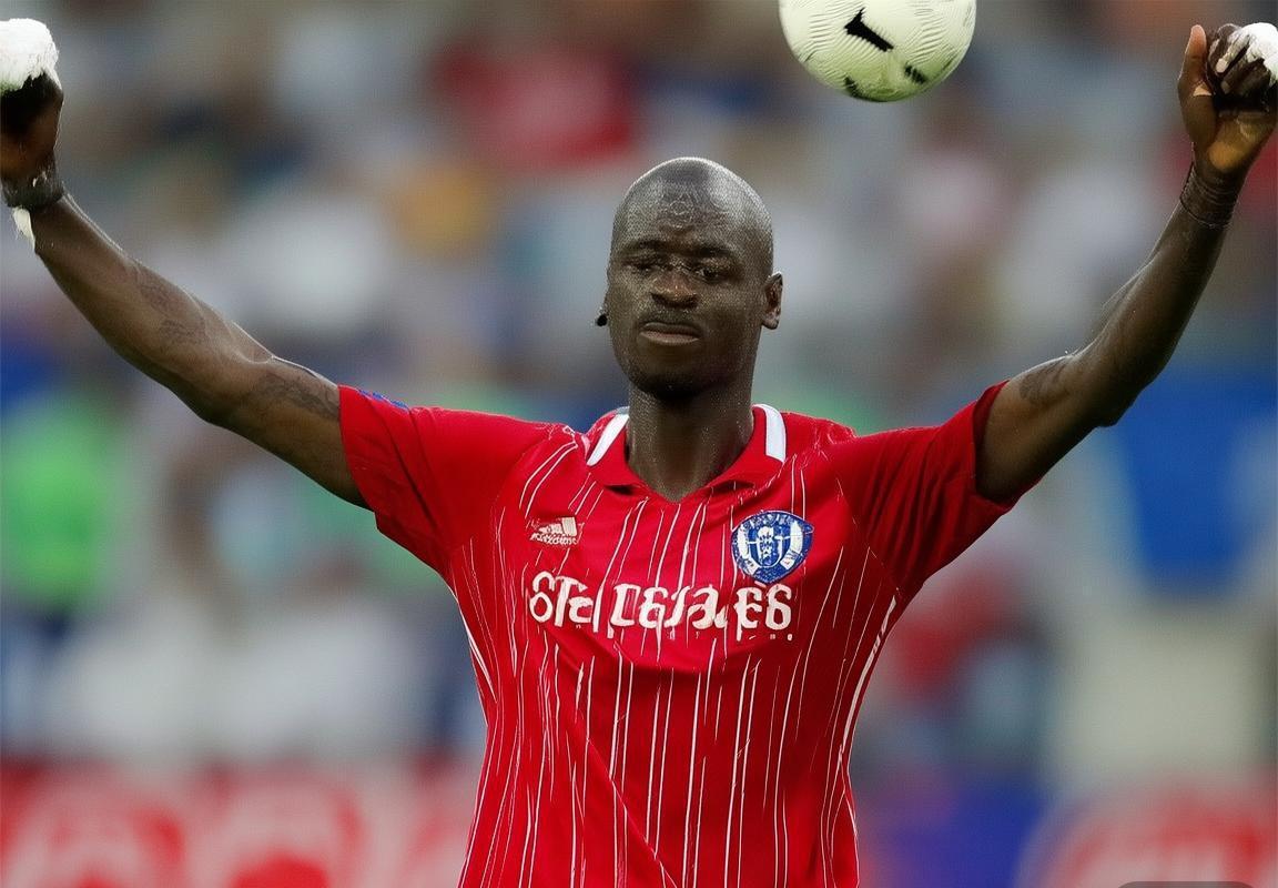 2018赛季FC东京VS鹿岛鹿角：经典对决战术解析与回顾(图3)